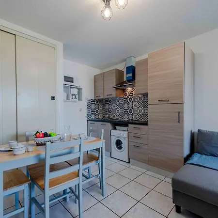 Apartment Dominica-7 By Interhome
