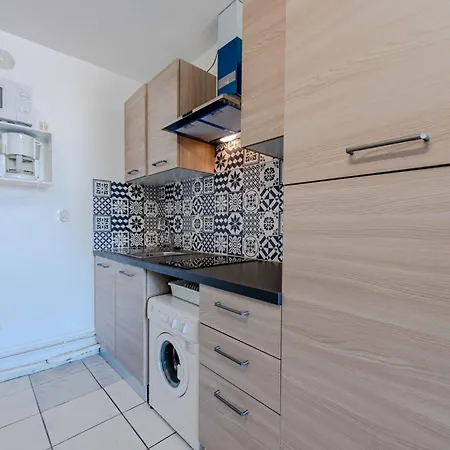 Apartment Dominica-7 By Interhome